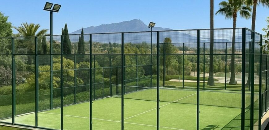 Atalaya, Benahavis, 3-Beds Penthouse