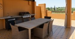 Atalaya, Benahavis, 3-Beds Penthouse