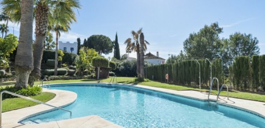 Aloha Royal, Nueva Andalucia, 3-beds